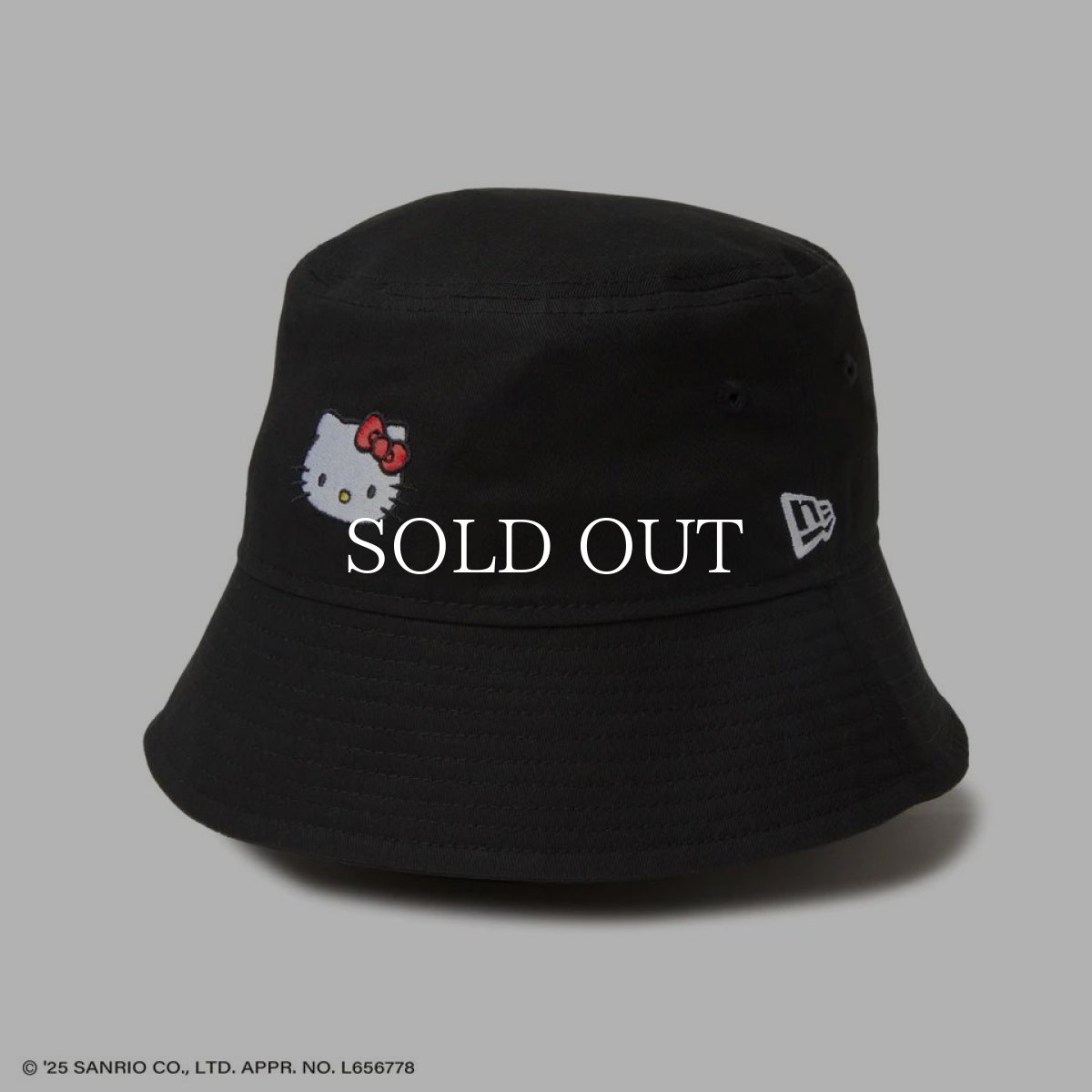 画像1: NEW ERA  バケット01 セーラーブリム HELLO KITTY ハローキティ ブラック (1)