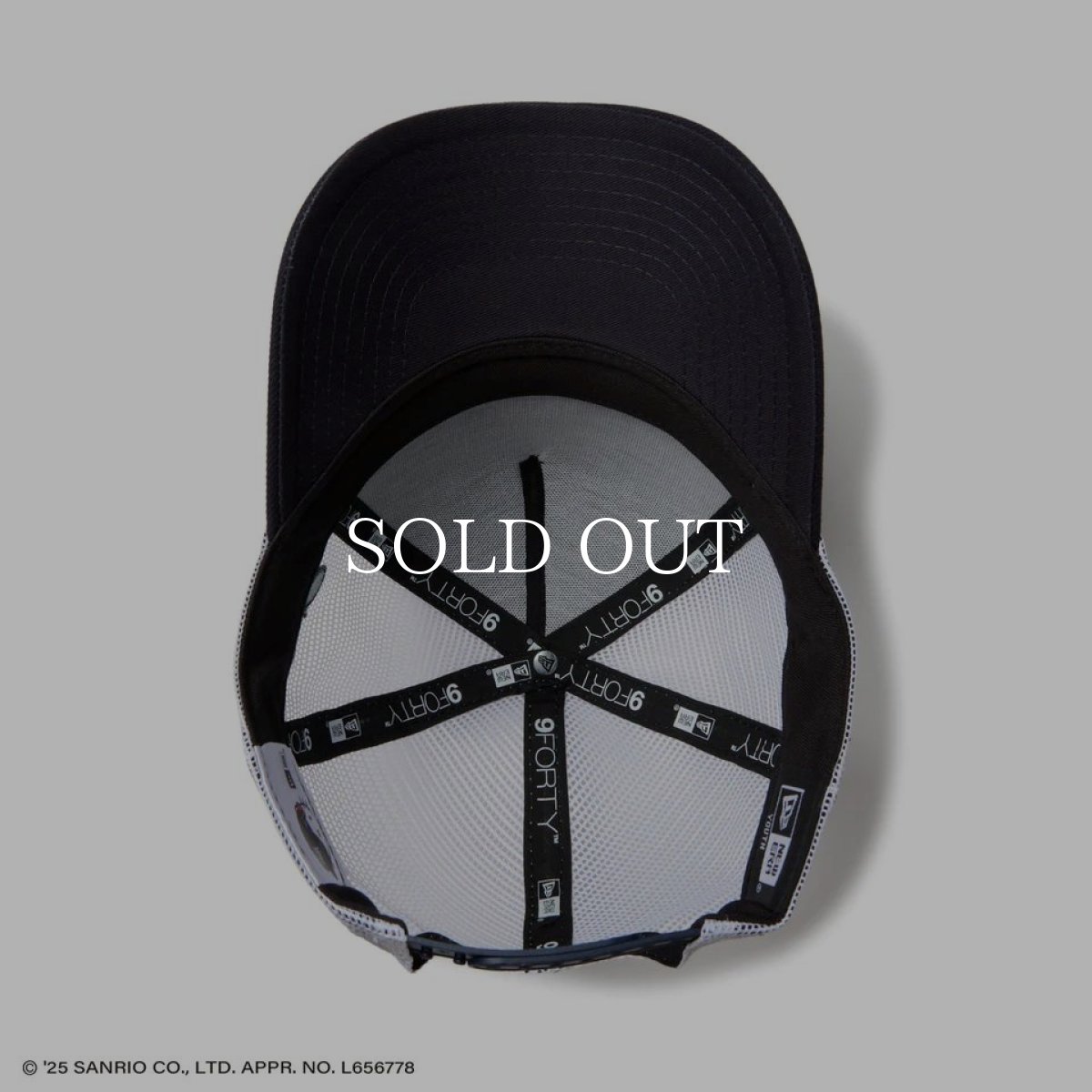 画像5: NEW ERA  Youth 9FORTY A-Frame トラッカー HELLO KITTY キャップ ネイビー (5)