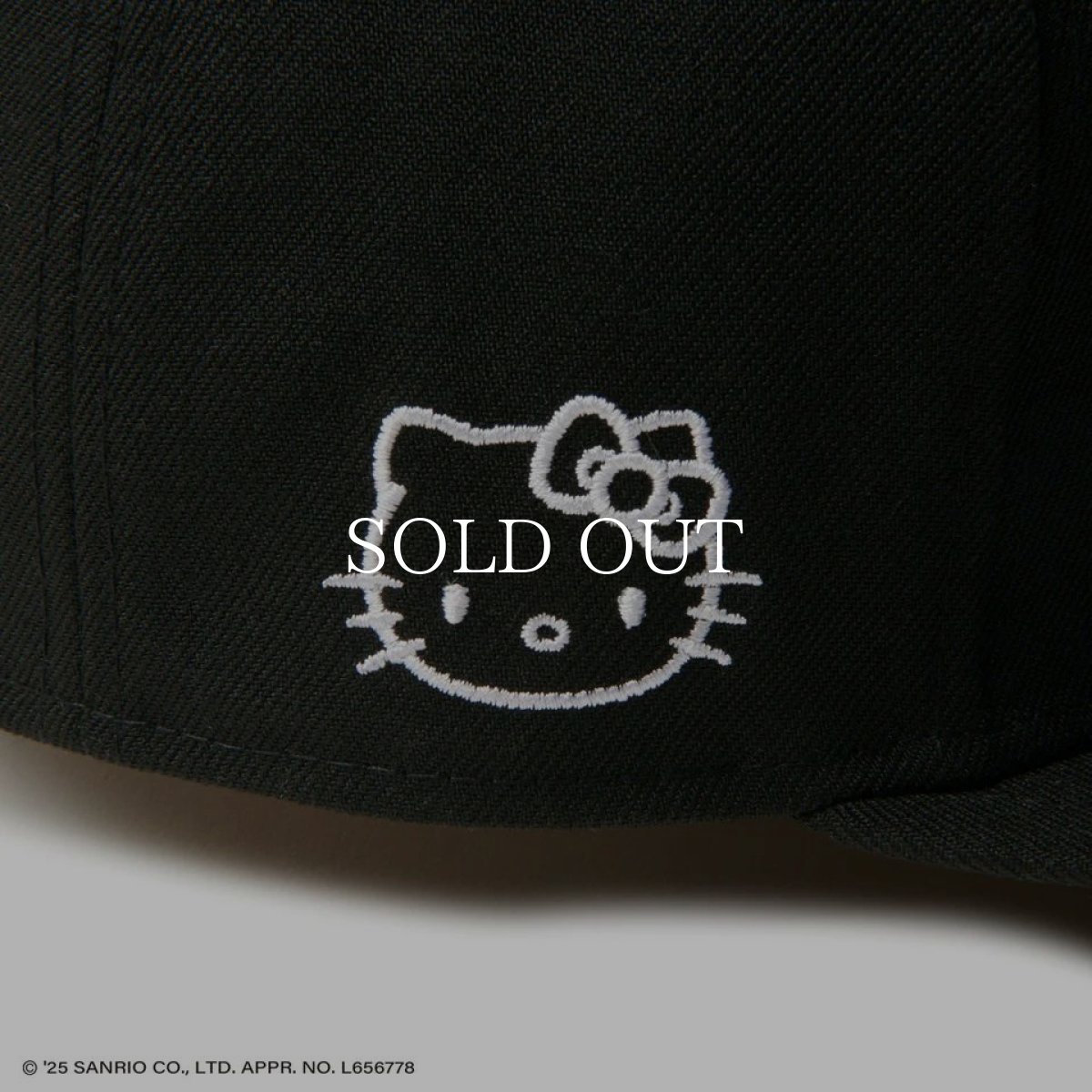 画像7: NEW ERA  59FIFTY HELLO KITTY リンゴ ブラック (7)