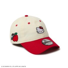 画像1: NEW ERA  9TWENTY HELLO KITTY ハローキティ クローム レッドバイザー (1)