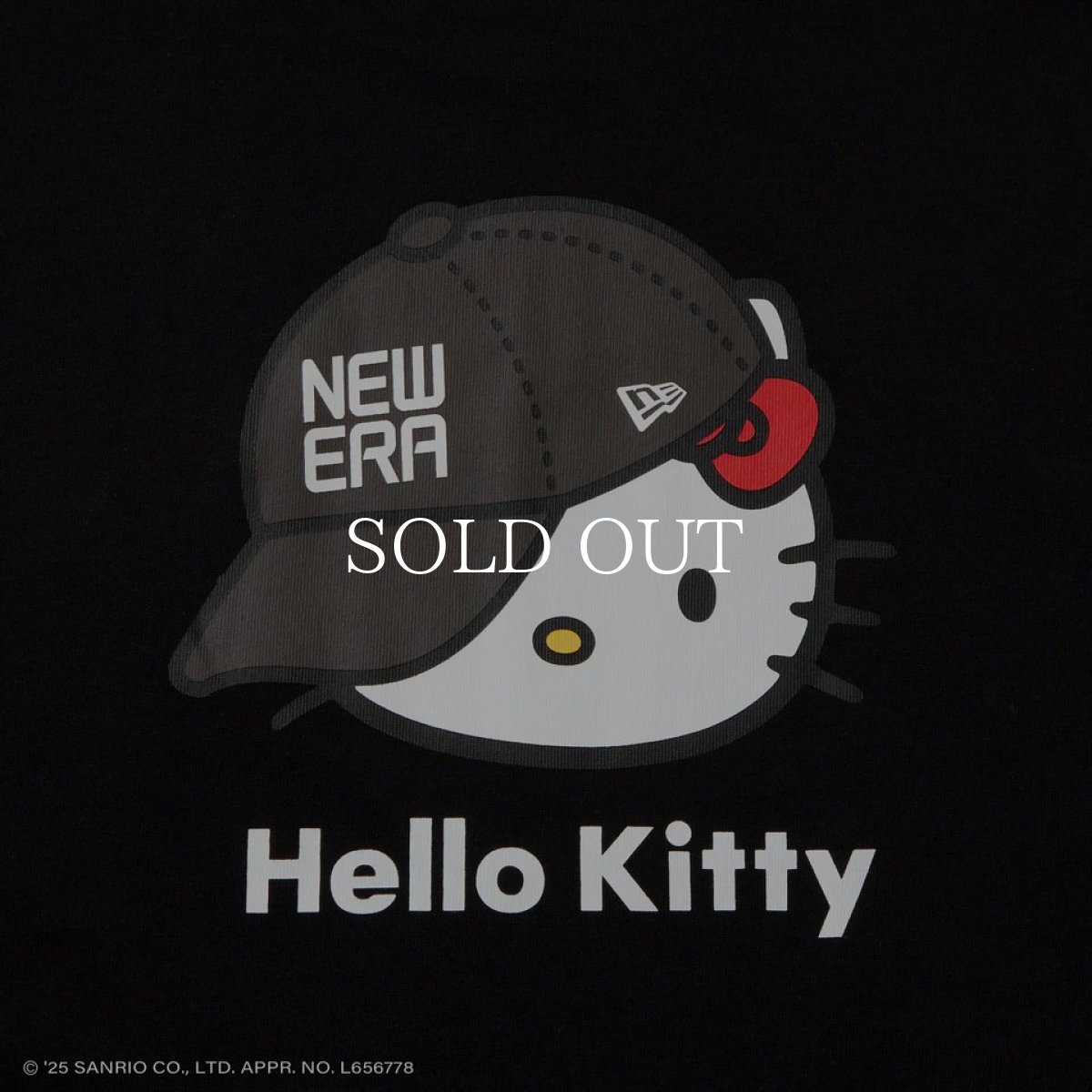 画像2: NEW ERA  半袖 オーバーサイズド コットン Tシャツ HELLO KITTY キャップ ブラック (2)