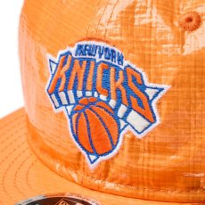 画像2: NEW ERA  RC 9FIFTY フラットバイザー Powered by GORO NAKATSUGAWA（min-nano）ニューヨーク・ニックス オレンジ (2)