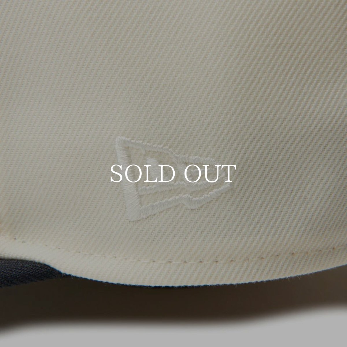 画像6: NEW ERA  59FIFTY ソフトバックラム Powered by GORO NAKATSUGAWA（min-nano）クローム ネイビーバイザー (6)