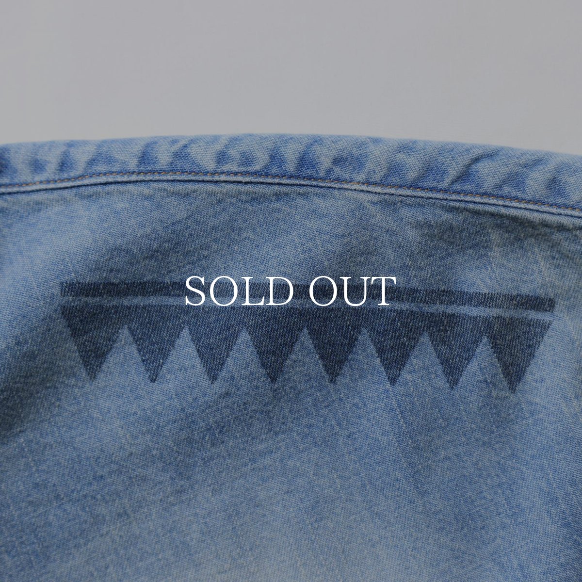 画像9: Liberaiders  TRIBAL DENIM SHIRT (9)