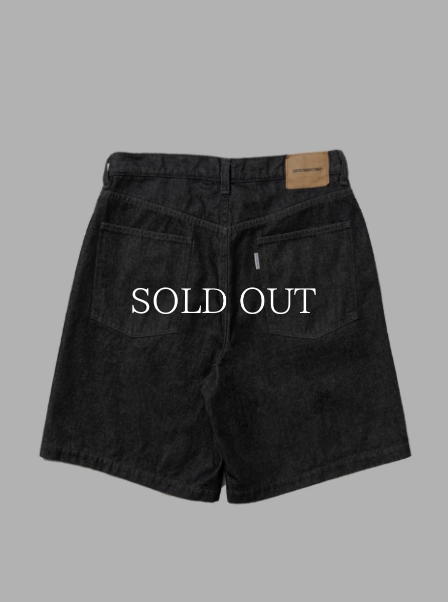画像4: COOTIE   5 Pocket Denim Baggy Shorts (4)