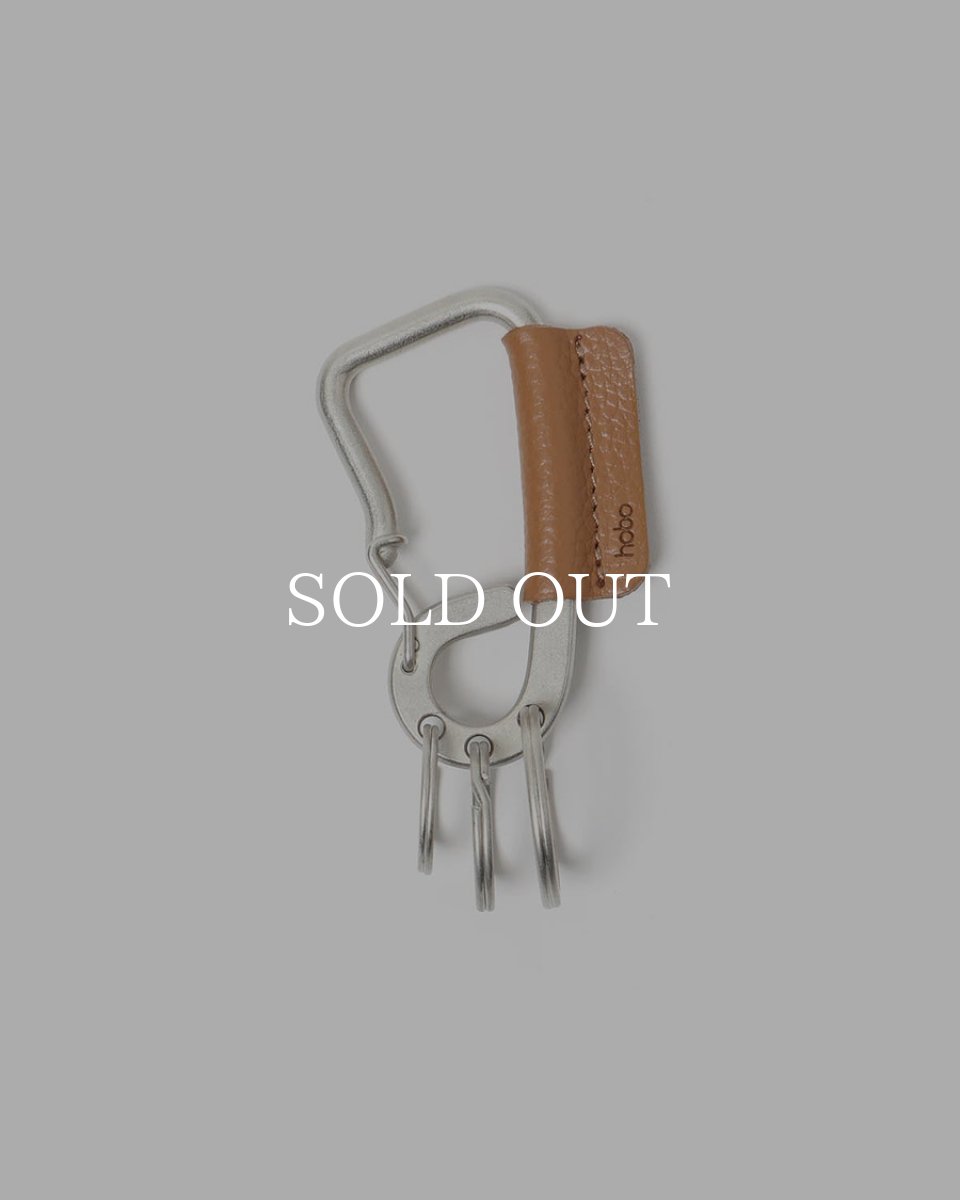 画像1: hobo  CARABINER KEY RING MATTE BRASS with SHRINK COW LEATHER (1)