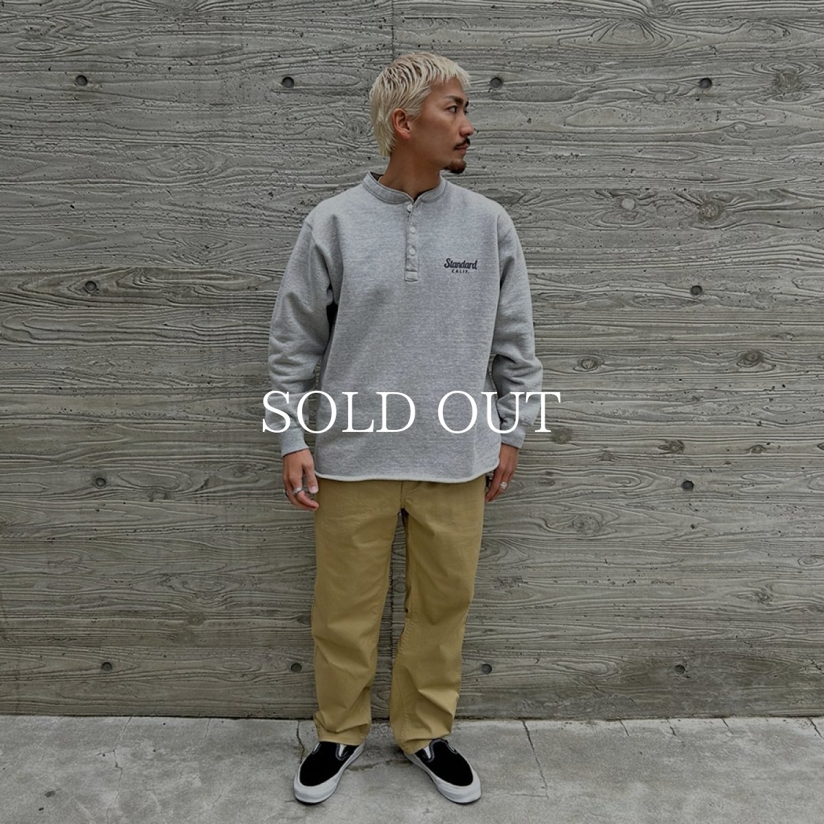 画像2: STANDARD CALIFORNIA  SD 88/12 Diner Logo Henley Sweat (2)