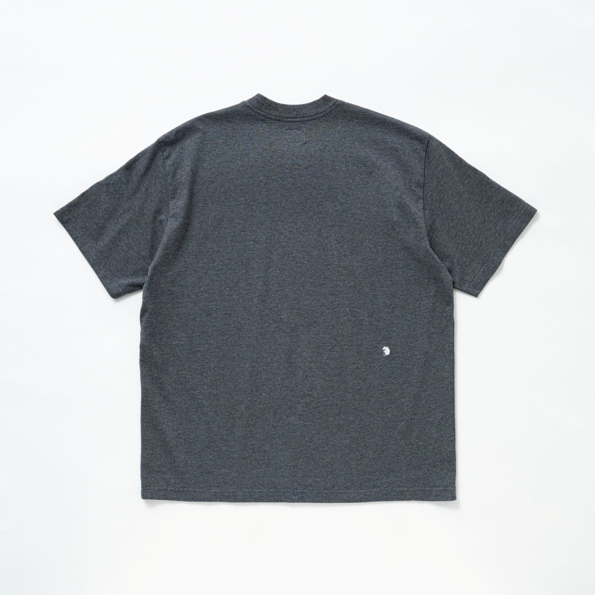 画像2: RATS  FLAG POCKET TEE (2)