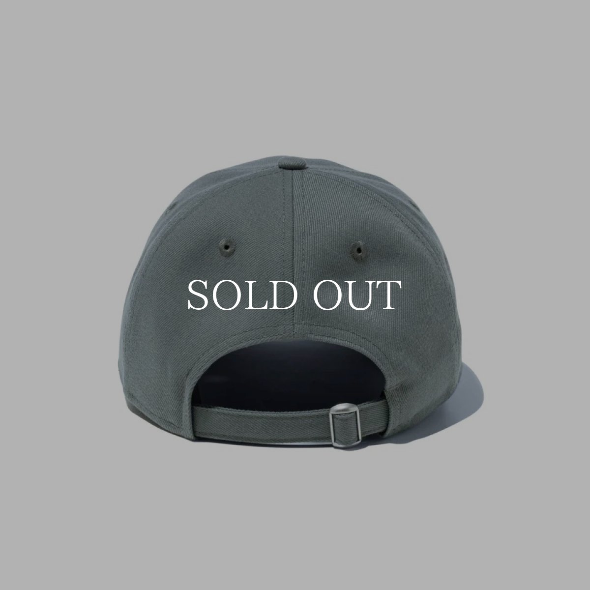 画像2: NEW ERA  9THIRTY Storm ボストン・レッドソックス ストームグレー シンセティックスウェードアンダーバイザー (2)