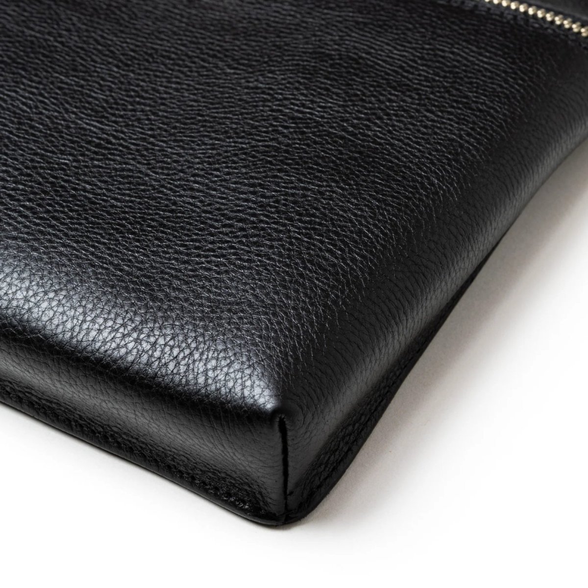 画像6: CALEE  STUDS LEATHER ZIP SACOCHE (6)