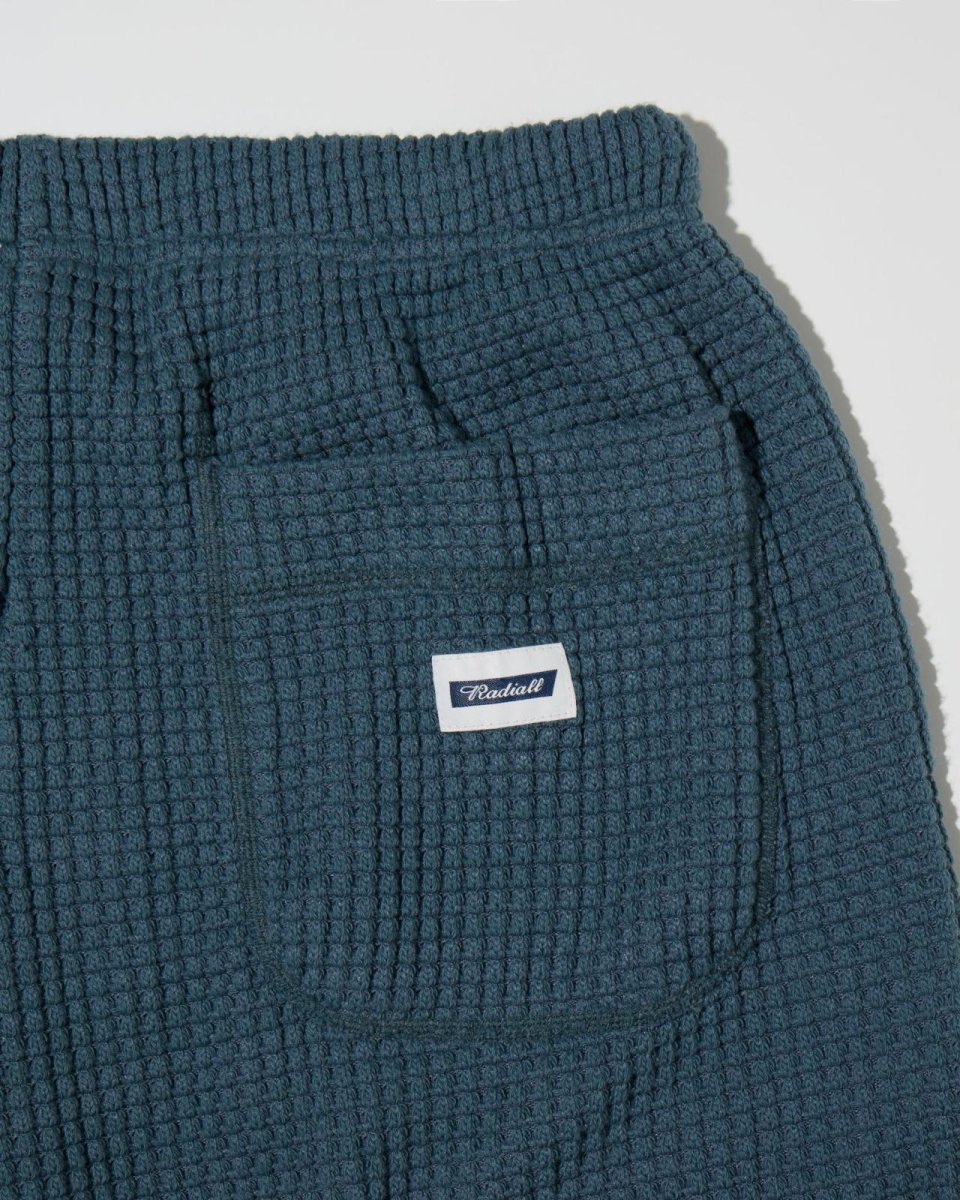 画像10: RADIALL  BIG WAFFLE - STRAIGHT FIT EASY SHORTS (10)