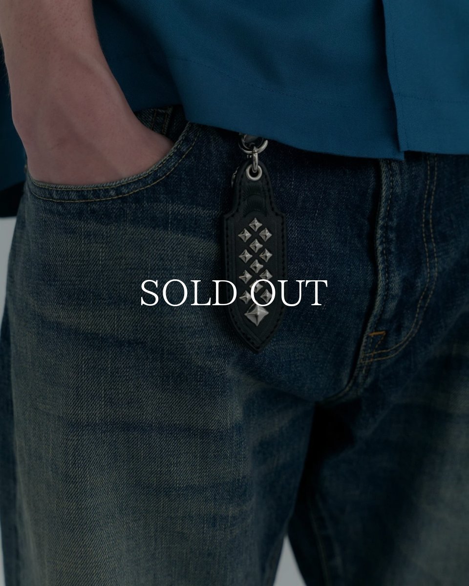 画像5: CALEE  STUDS LEATHER KEY RING (5)