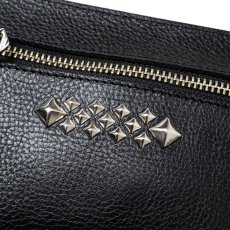 画像3: CALEE  STUDS LEATHER ZIP POUCH (3)