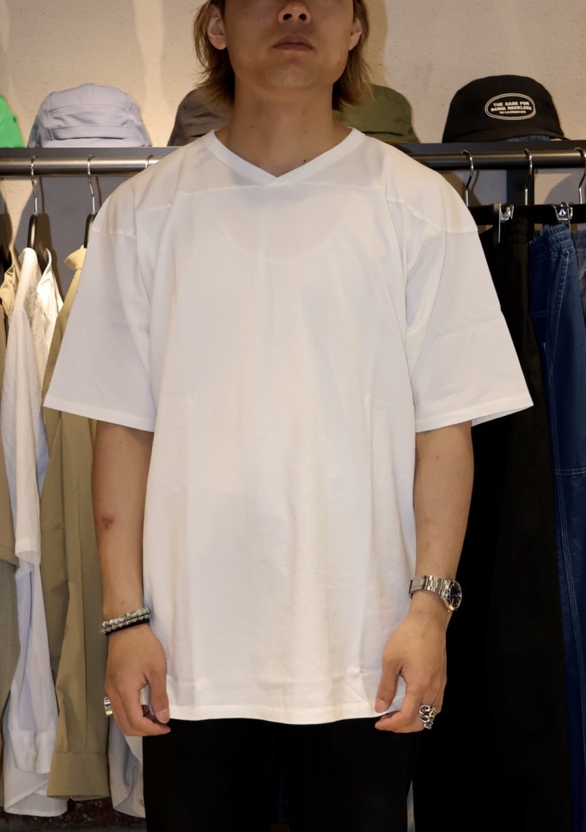 画像3: nonnative  COACH S/S V-NECK TEE COTTON JERSEY OVERDYED (3)