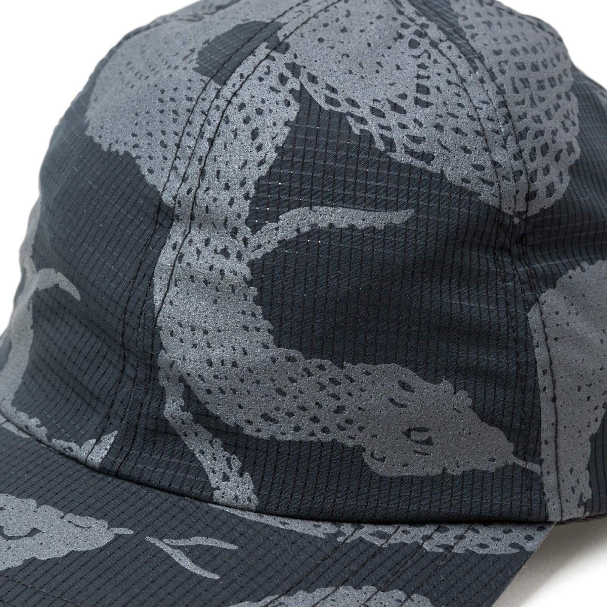 画像4: CALEE  DOTAIR®︎ SNAKE PATTERN SOLID CAP ＜REFLECTOR＞ (4)