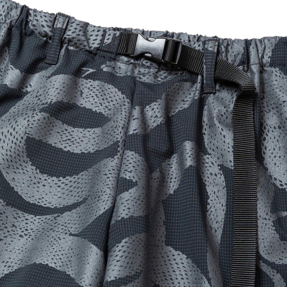 画像3: CALEE  DOTAIR®︎ SNAKE PATTERN EASY PANTS ＜REFLECTOR＞ (3)