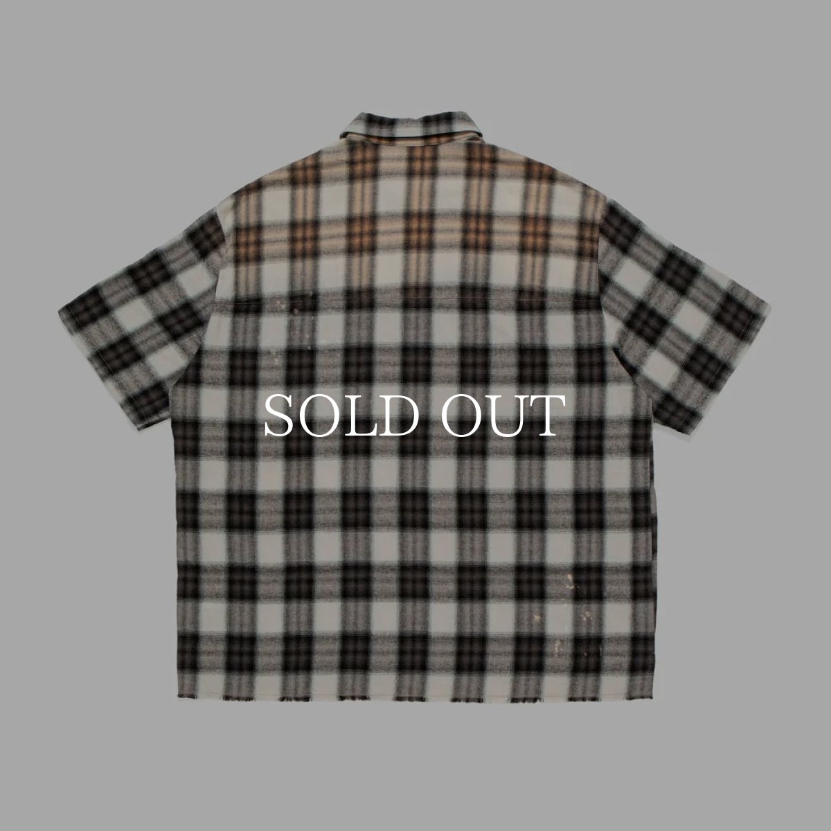 画像2: APPLEBUM  Ombre Check Damage S/S Shirt (2)