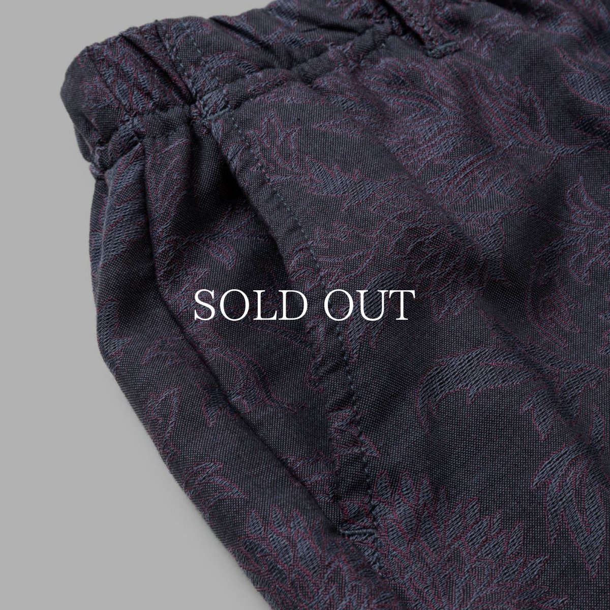 画像4: CALEE  FLOWER JACQUARD CHAMBRAY EASY TORUSERS (4)