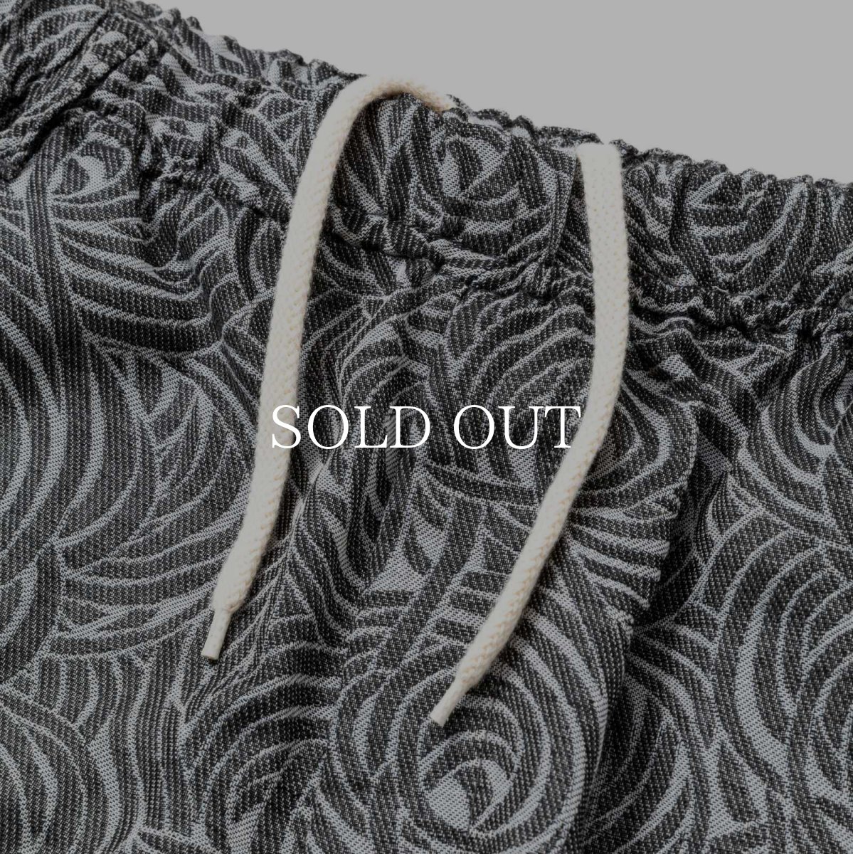 画像3: CALEE  SPIRAL JACQUARD CHAMBRAY EASY SHORTS (3)