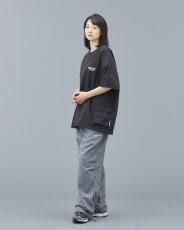 画像17: Liberaiders  4WAY STRETCH MULTI POCKET TEE (17)