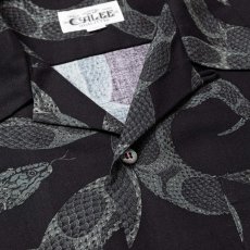 画像4: CALEE  ALLOVER SNAKE PATTERN SH ＜EXCLUSIVE＞ (4)