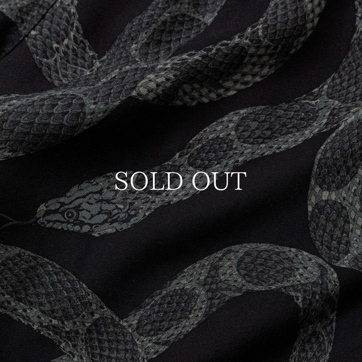 画像6: CALEE  ALLOVER SNAKE PATTERN EASY SHORTS ＜EXCLUSIVE>＞ (6)