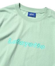 画像14: LFYT  Lafayette EMBOSS CHECKER LOGO TEE (14)