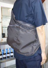 画像2: nonnative  EXPLORER SHOULDER BAG NYLON OXFORD (2)