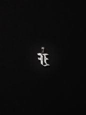 画像10: ANTIDOTE BUYERS CLUB   Engraved Initial Pendant (10)