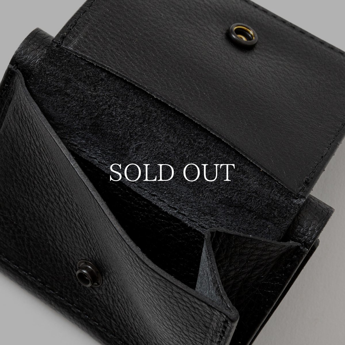 画像7: CALEE  PLANE LEATHER MULTI WALLET ＜STUDS CHARM＞ (7)