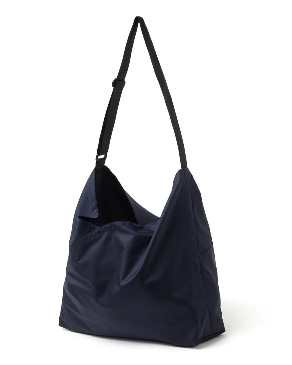画像3: hobo  PACKABLE AZUMA SHOULDER BAG M POLY RIPSTOP (3)