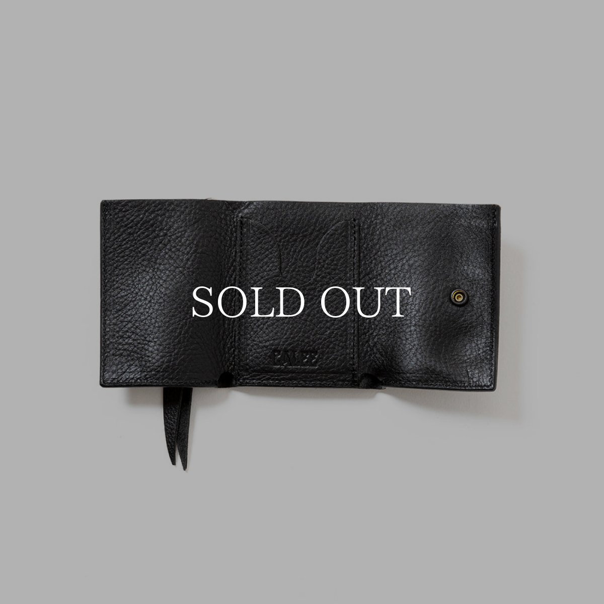 画像4: CALEE  PLANE LEATHER MULTI WALLET ＜STUDS CHARM＞ (4)