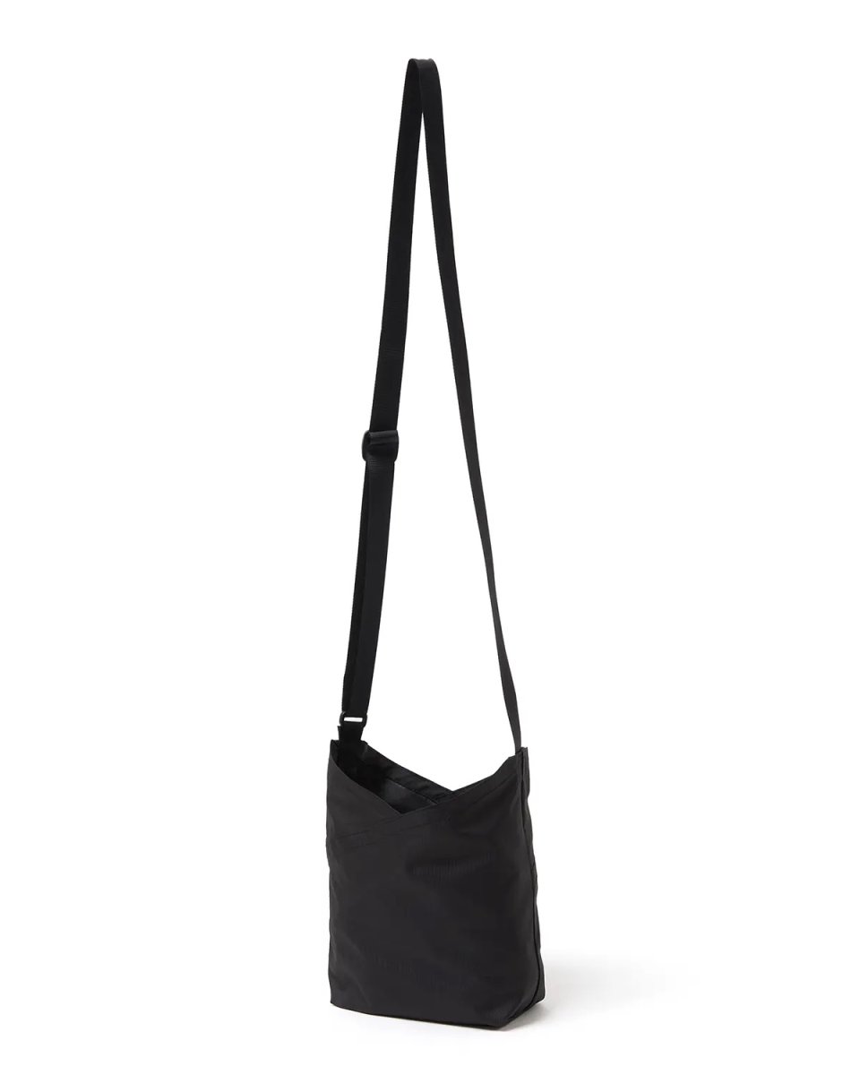 画像1: hobo  PACKABLE AZUMA SHOULDER BAG S POLY RIPSTOP (1)