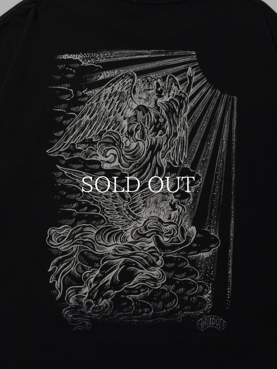 画像4: ANTIDOTE BUYERS CLUB   Fade Wash L/S Tee (Holy Angels) (4)