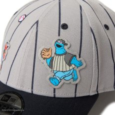 画像9: NEW ERA  9FORTY SESAME STREET セサミストリート ベースボール グレー ネイビーバイザー (9)