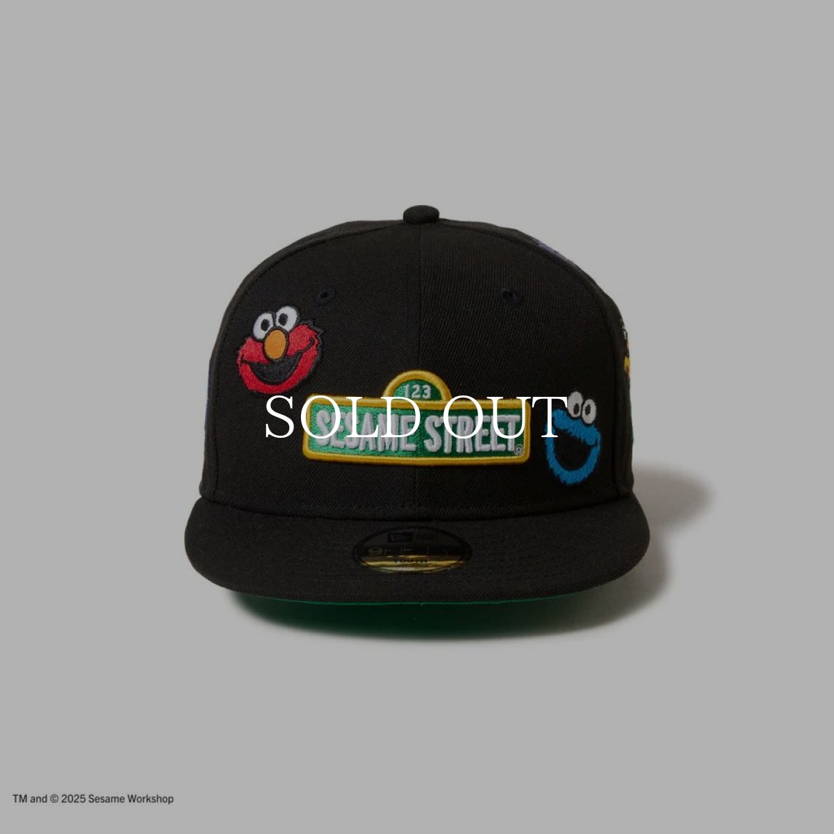 画像3: NEW ERA  キッズ Youth 9FIFTY SESAME STREET セサミストリート オールオーバー ブラック (3)