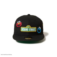 画像3: NEW ERA  キッズ Youth 9FIFTY SESAME STREET セサミストリート オールオーバー ブラック (3)