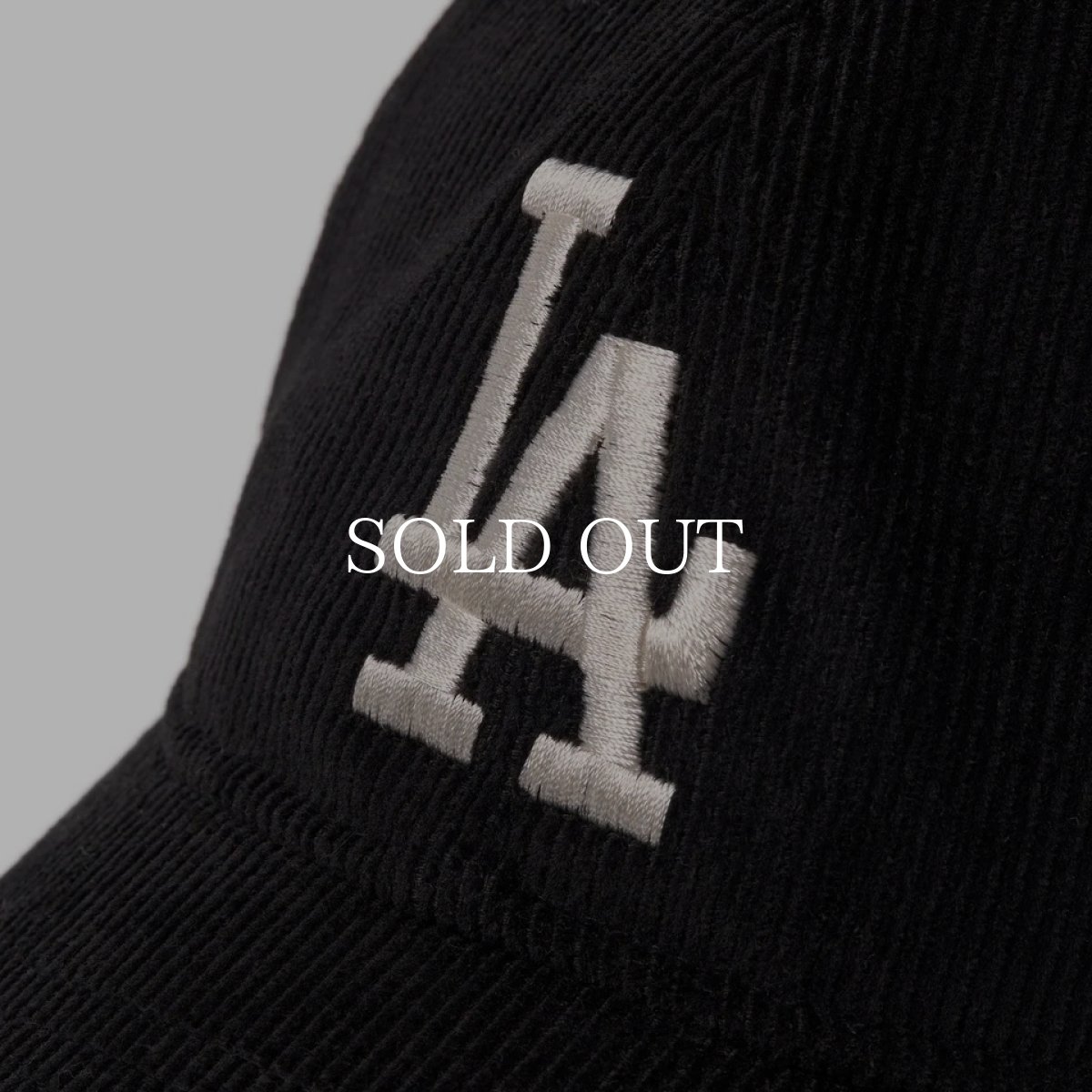 画像5: NEW ERA  9TWENTY Micro Corduroy ロサンゼルス・ドジャース ブラック (5)