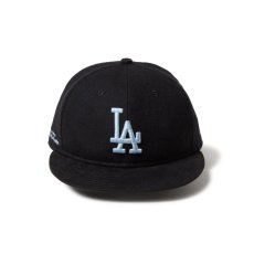 画像2: NEW ERA  RC 9FIFTY ロサンゼルス・ドジャース ブラック ブラックスウェードバイザー (2)