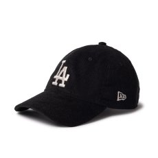 画像1: NEW ERA  9TWENTY Micro Corduroy ロサンゼルス・ドジャース ブラック (1)