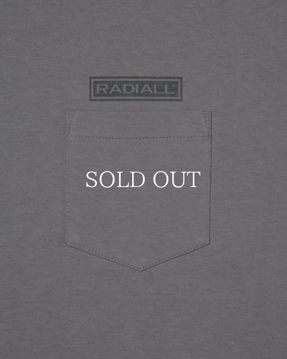 画像8: RADIALL  WHEELS-CREW NECK T-SHIRT L/S (8)