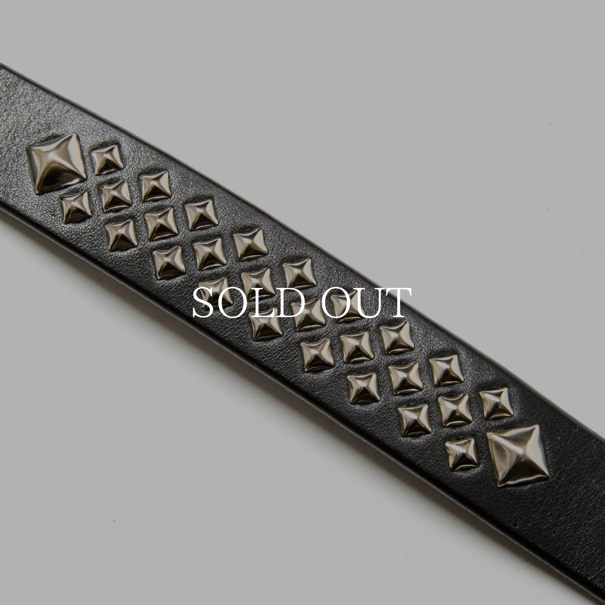 画像3: CALEE  STUDS LEATHER NARROW LONG BELT (3)