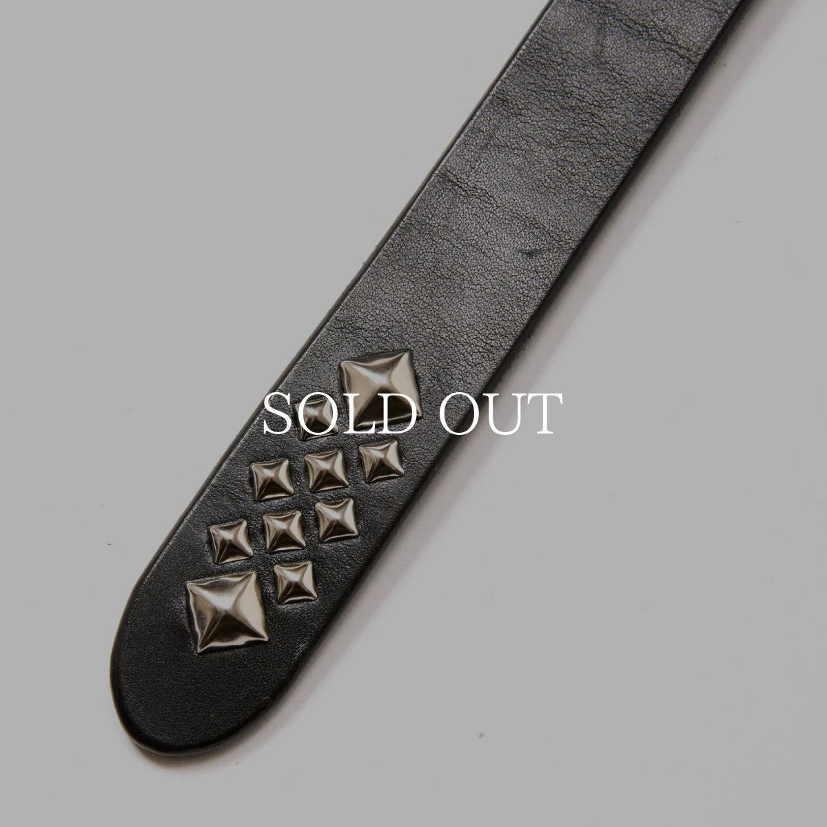 画像4: CALEE  STUDS LEATHER NARROW LONG BELT (4)