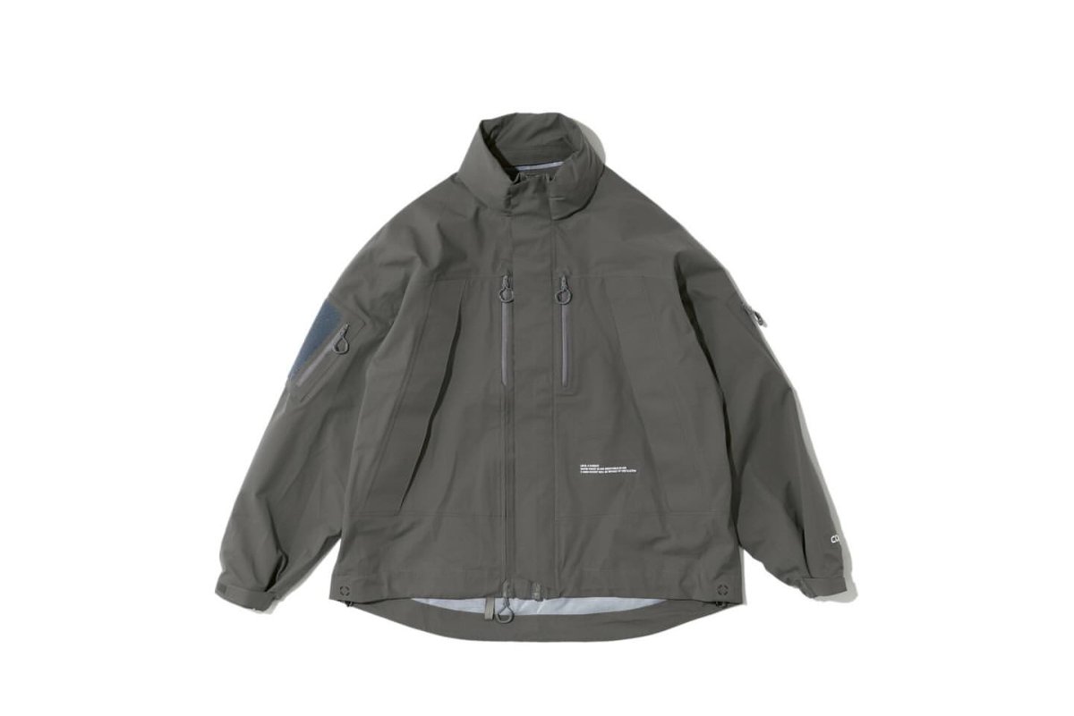 画像2: CMF OUTDOOR GARMENT  LEVEL 6 MOD COEXIST (2)