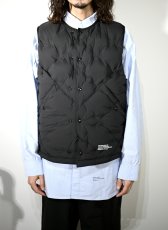 画像4: CMF OUTDOOR GARMENT  CMF WOVEN DOWN VEST (4)