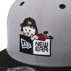画像2: NEW ERA  9FIFTY ちびまる子ちゃん ボックスロゴ まる子 グレー ブラックバイザー (2)
