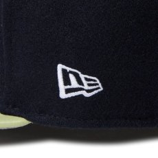 画像9: NEW ERA  59FIFTY Powered by GORO NAKATSUGAWA（MIN-NANO） ニューヨーク・ヤンキース メルトン ネイビー ライトグリーンバイザー (9)