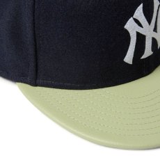 画像6: NEW ERA  59FIFTY Powered by GORO NAKATSUGAWA（MIN-NANO） ニューヨーク・ヤンキース メルトン ネイビー ライトグリーンバイザー (6)
