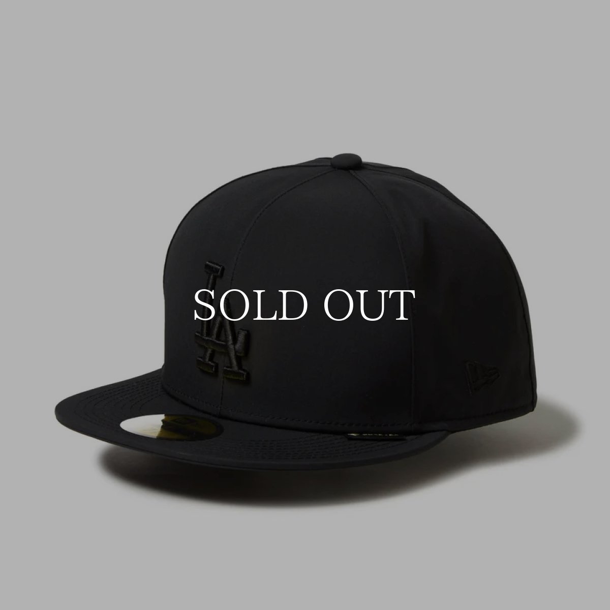画像1: NEW ERA  59FIFTY GORE-TEX ロサンゼルス・ドジャース ブラック (1)