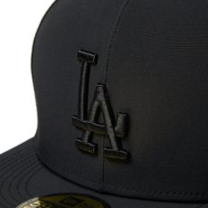 画像2: NEW ERA  59FIFTY GORE-TEX ロサンゼルス・ドジャース ブラック (2)